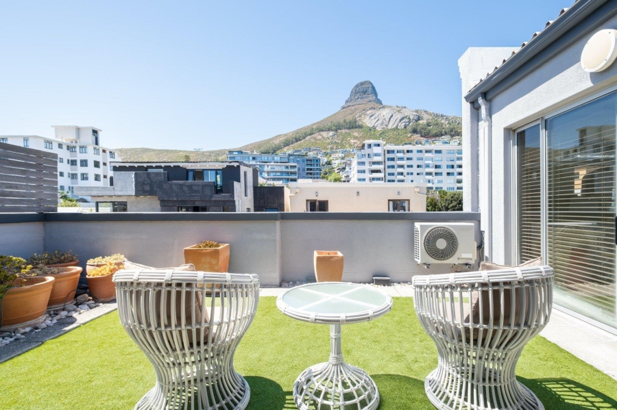 4 Bedroom Property for Sale in Bantry Bay Western Cape